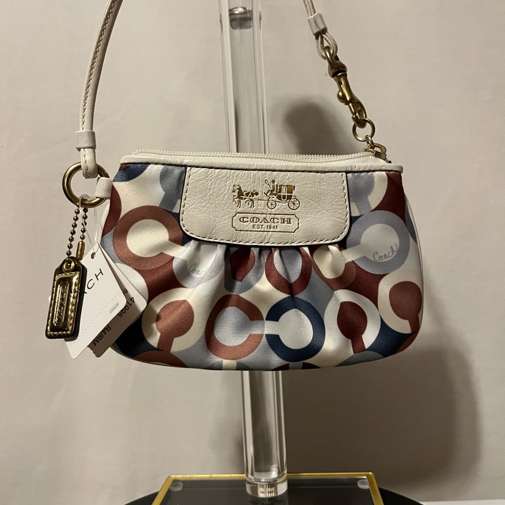 Coach NWT Wristlet Y2K Op Art Scarf Print